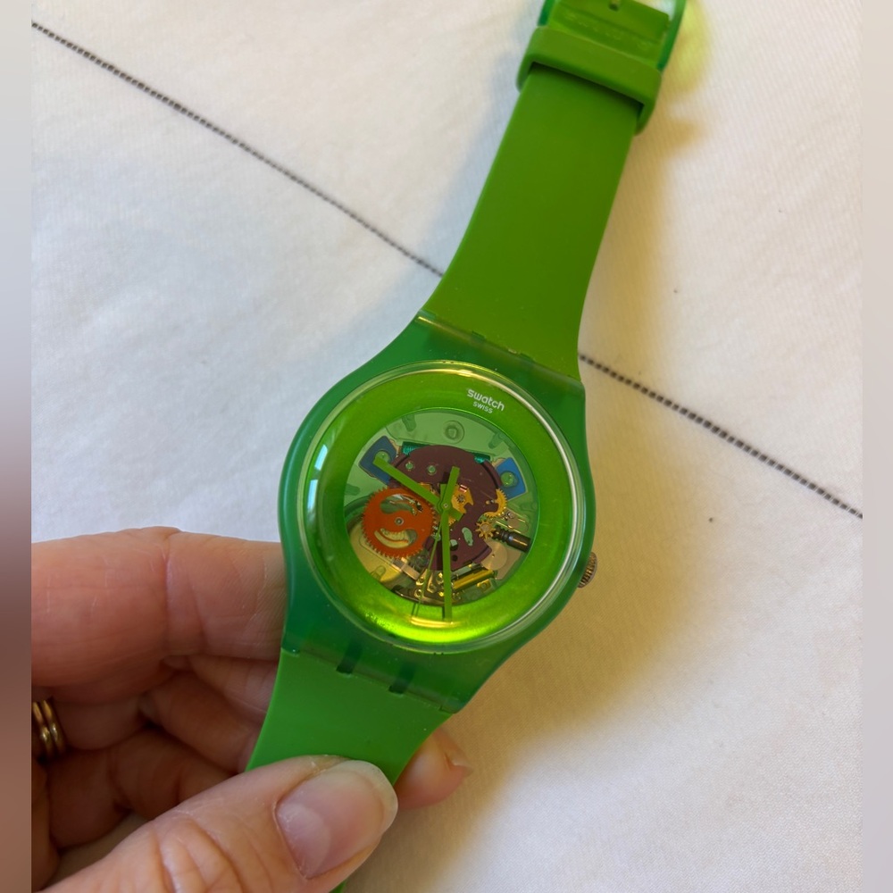 Swatch SUOG103 - Lacquered Green